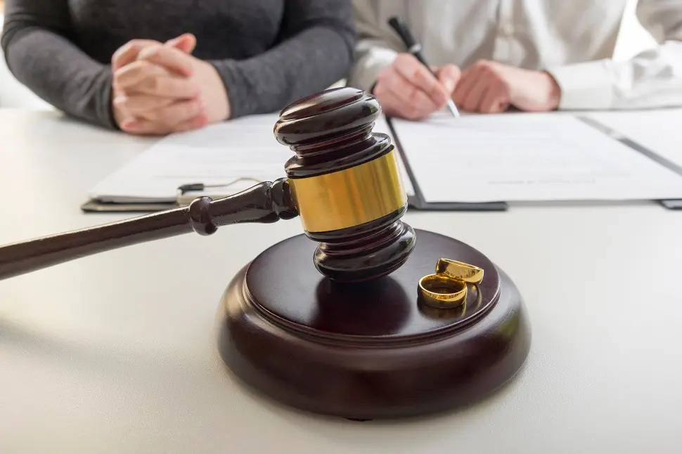 Legal Separation or Divorce: Which Option Is Right for You?